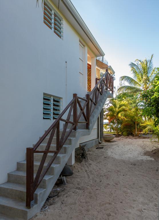 Coconuts Villa Grand Baie Bagian luar foto