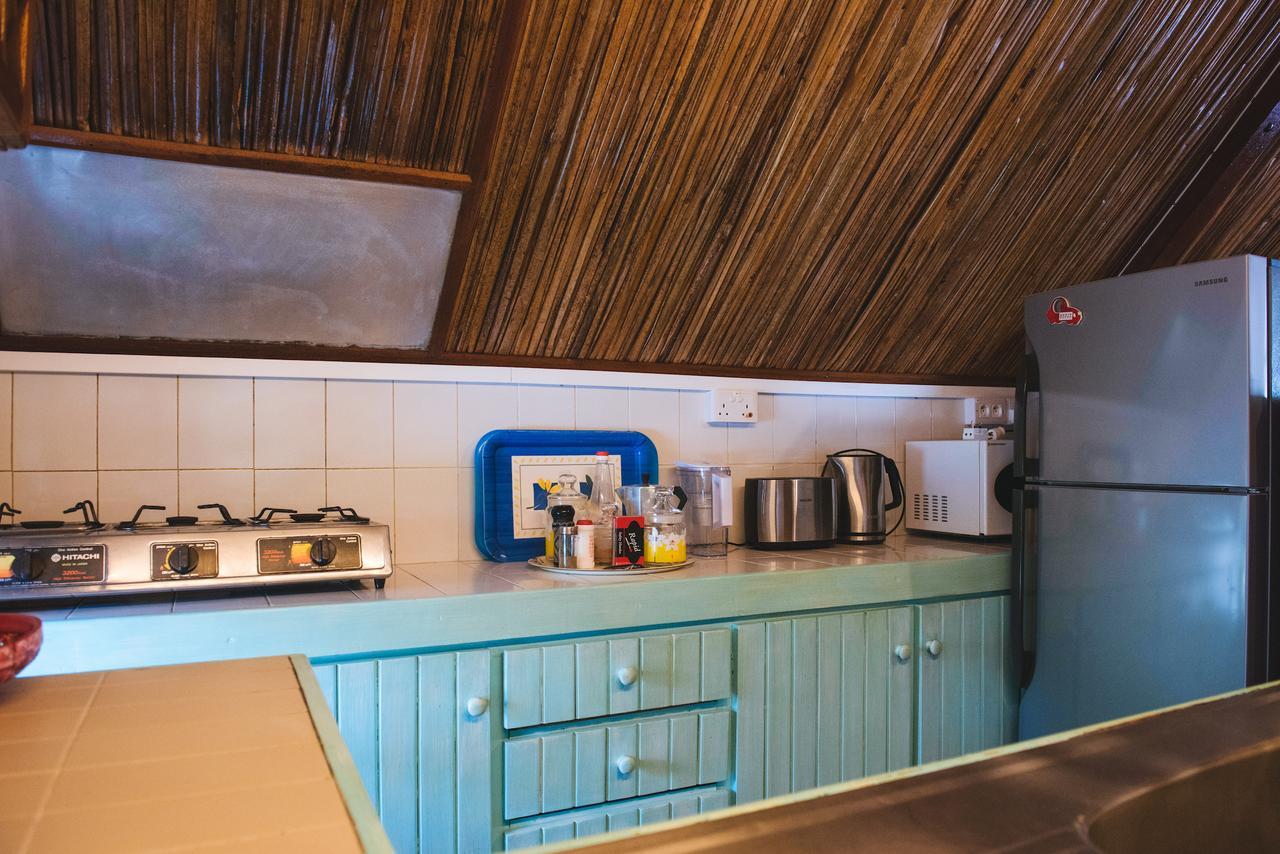Coconuts Villa Grand Baie Bagian luar foto