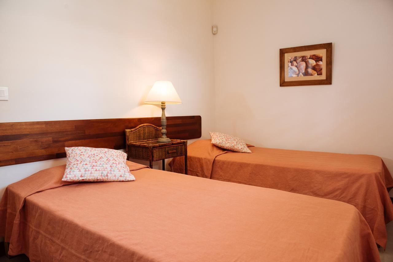 Coconuts Villa Grand Baie Bagian luar foto
